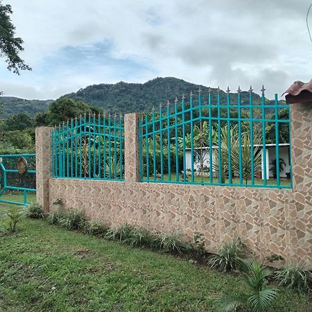 Casa Hostal Bouva El Valle de Anton 外观 照片